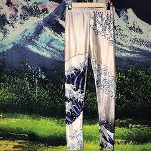 The Great Wave off Kanagawa Leggings Tights